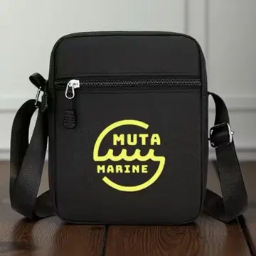 MUTA MARINE 메신저 백 블랙 15x20cm