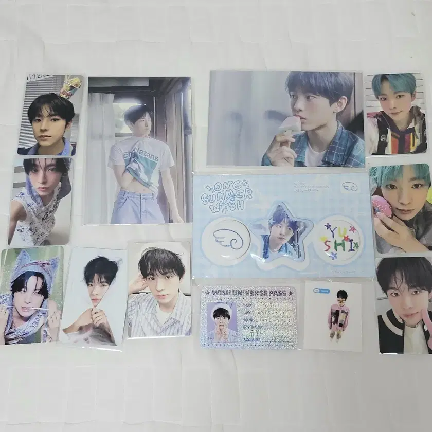 WANNAONE SEASON'S GREETINGS 未開封 New WANNA ONE 2019 SEASON'S GREETING Cards BEHIND BOOK DVD