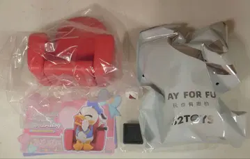 52TOYS 시크릿 B 도널드 덕 with 데이지