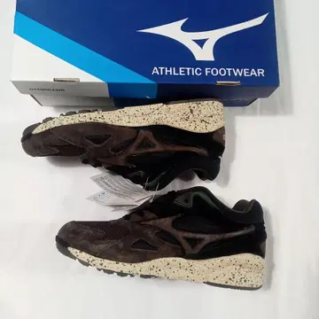 택 포함 새상품 Mizuno Sky Medal 26.5