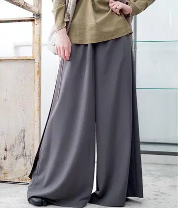HYKE 와이드 팬츠 차콜 그레이 1 하이크 리본 벨트