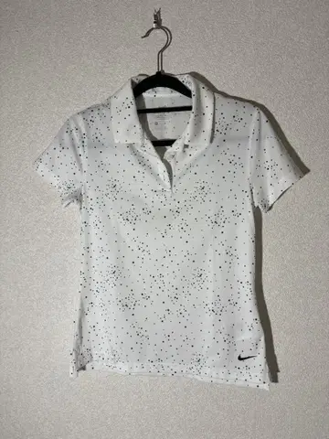 새상품급 Nike DRI-FIT 골프 화이트 도트 무늬 셔츠 사이즈 XS