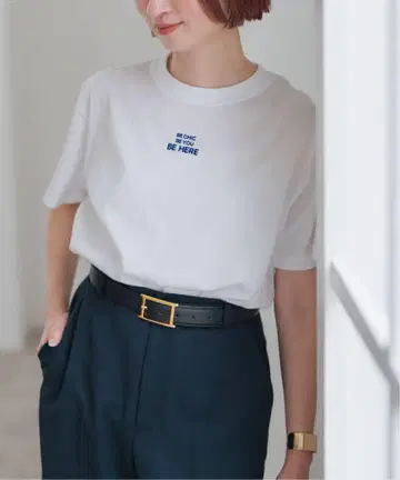 spick&span 메시지 로고 티셔츠