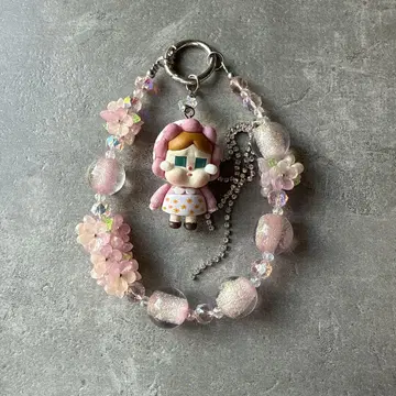 crybaby 스트랩