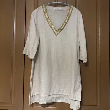 green label relaxing 베이지 V넥 튜닉