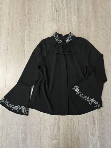 HARE (하레) 블라우스 블랙