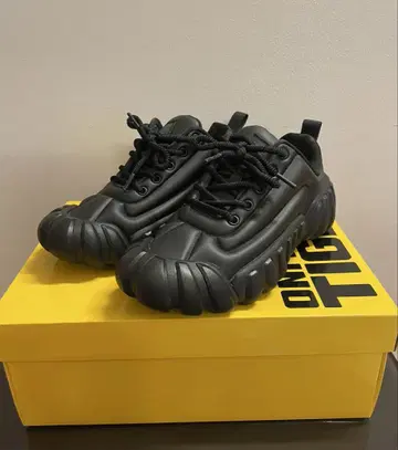 오니츠카타이거 덴티그레 퍼프 블랙 24.5cm