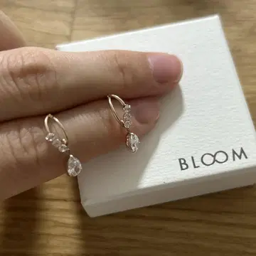 BLOOM 핑크 골드 귀걸이 k10