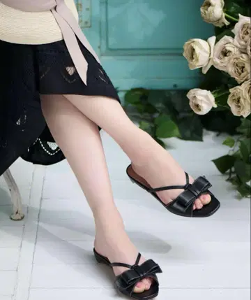 헤르립토 빅 보우 샌들