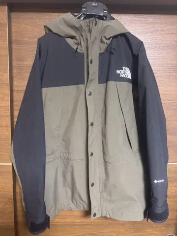 THE NORTH FACE 마운틴 후드티 올리브/블랙