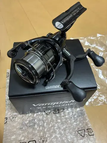 시마노 19 뱅퀴시 C3000SDHHG