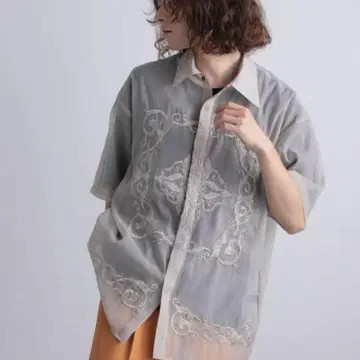 HARE 그레이 자수 시어 오버 사이즈 반팔 셔츠 시스루