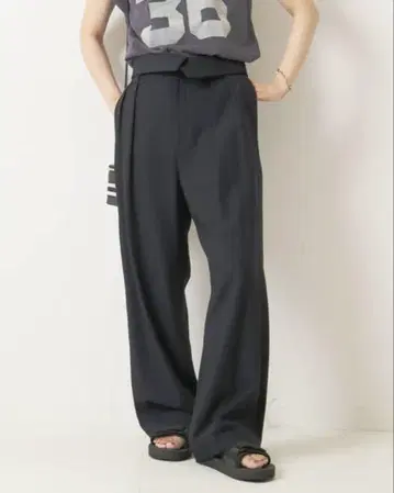 Spick & Span 2WAY 스트레치 턱 팬츠 블랙 38 새상품급