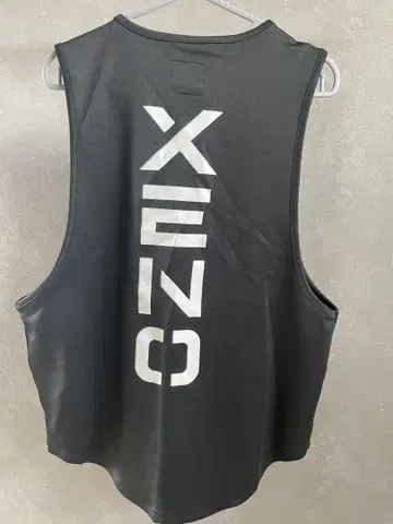 XENO 블랙 탱크탑 L 사이즈