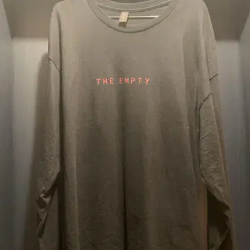 GILDAN THE EMPTY 티셔츠 XL
