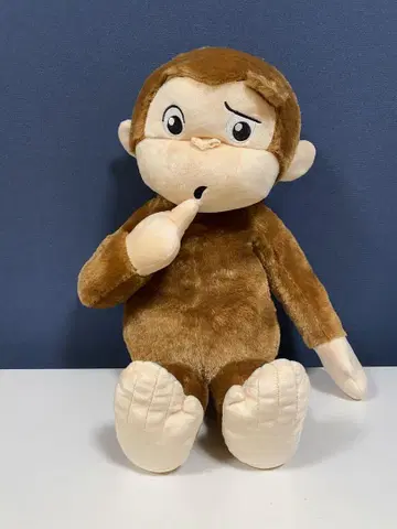 조지 곤란한 표정 봉제 인형