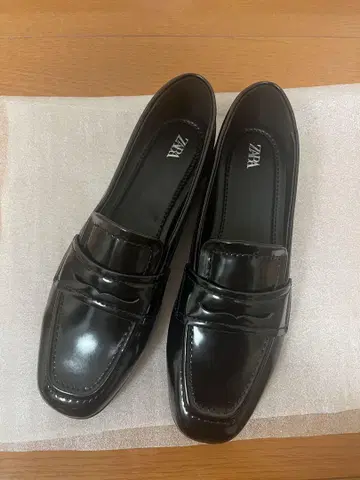 자라 로퍼 36 사이즈
