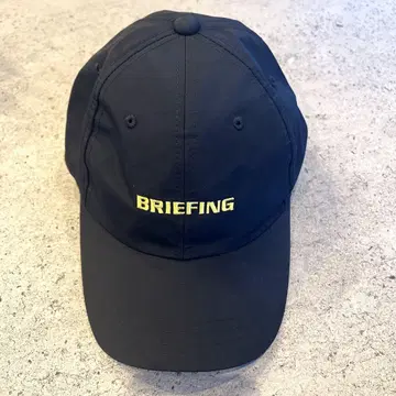 미사용 새상품 BRIEFING 블랙 캡 골드 자수