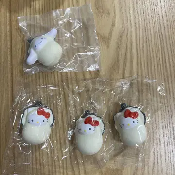 산리오 캐릭터즈  후니후니 마스코트  나리키리 오이스터
