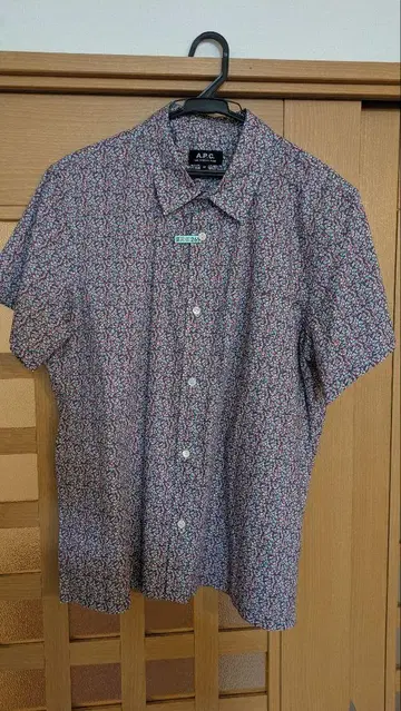 아페쎄(A.P.C.) 아페쎄(A.P.C.) 꽃무늬 셔츠