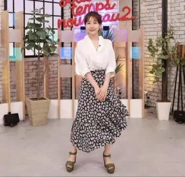 폴로 랄프로렌 랩스커트 꽃무늬 polo