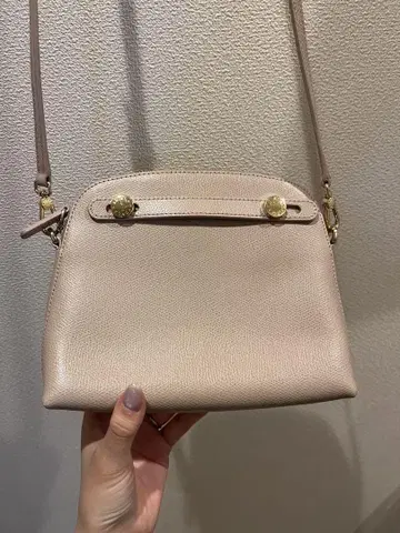 훌라 FURLA 하이퍼 미니 숄더백