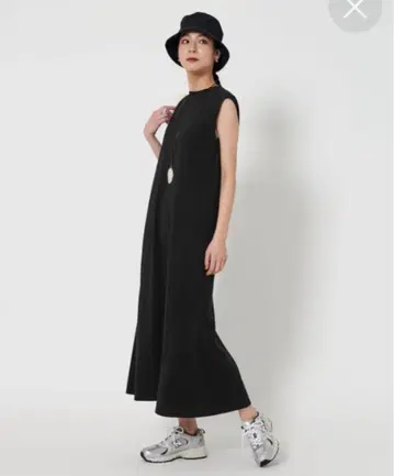 유나이티드 애로우즈 니트 티어드 슬리브리스 원피스 블랙 L