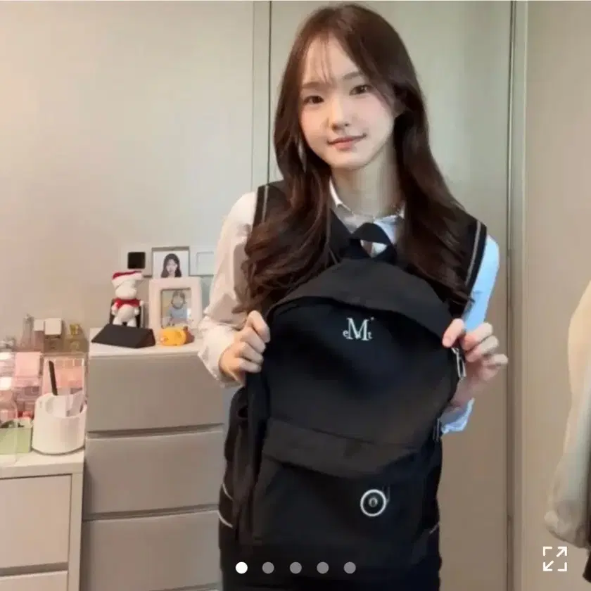 【MUCENT♥] Donda Signature Logo Mini Backpack DONDA SIGNATURE LOGO BACK PACK - MUCENT | 60% - Asian
