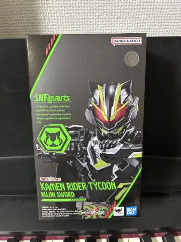 즉시 구매 가능 S.H.Figuarts 가면라이더 타이쿤 무인 소드