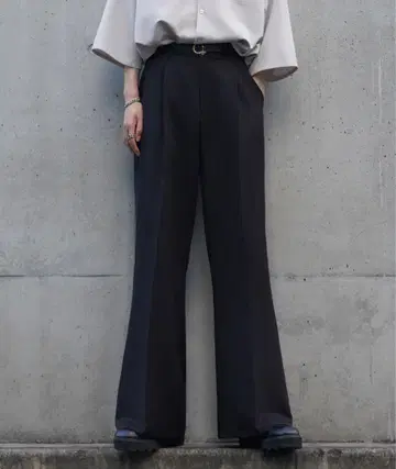 cussil TR 스트레치 루즈 실루엣 하이 웨스트 플레어 팬츠