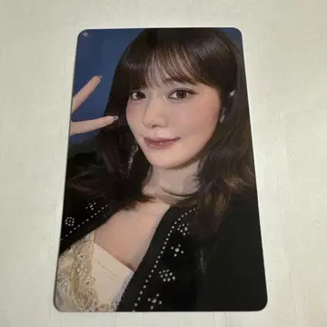 사쿠라 회장에서 한정판 나고야 weverse 트레이딩 카드