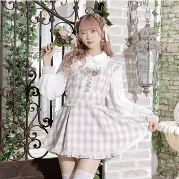 노에미 NOEMIE 하트 버클 레이스업 셋업