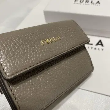 컨디션 최상 훌라 FURLA 삼단 컴팩트 지갑 심플한 디자인
