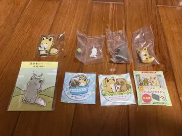 너구리와 여우 캔뱃지 아크릴 키링 피규어 묶음 판매