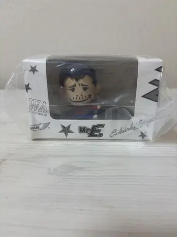 야자와 에이요시 미니 피규어 스마트폰 스탠드 (Mr.E)