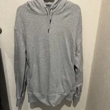 그레이 후드 부착 후드티
