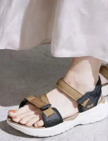 23SS IENA Teva / 테바 별주 ZYMIC 샌들 38