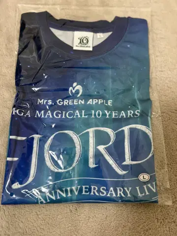 Mrs. GREEN APPLE 피요르드 티셔츠 미개봉 새상품