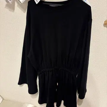 Rady 블랙 긴팔 미니 원피스
