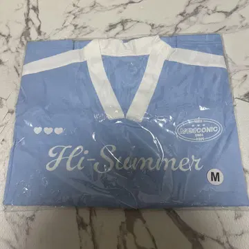 ME:I CONIC Hi-Summer2024 티셔츠