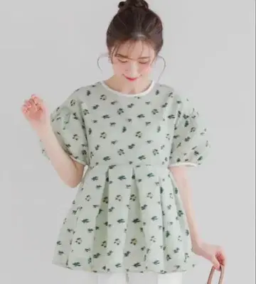 Fitmore 시어 자카드 꽃무늬 파이핑 상의