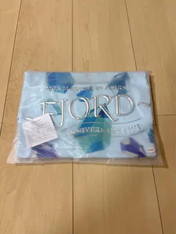 FJORD 크리스탈 티셔츠 크롭 미개봉 새상품