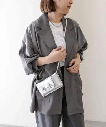 이아파피요네 모바일 지갑 미사용 새상품