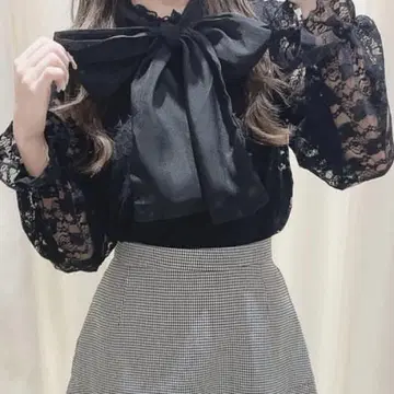 evelyn 빅 리본 레이스 탑 긴팔 블랙