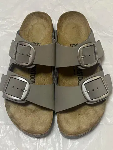 아리조나 빅 버클 누벅 가죽 다브 그레이