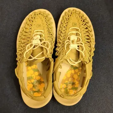KEEN UNEEK 샌들 여성용 미모사 25cm