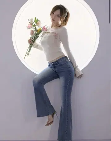 andmary 하트 힙 플레어 데님 M 사이즈