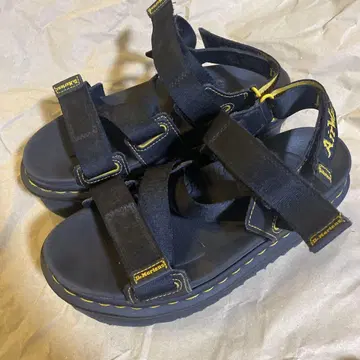 Dr.Martens KIMBER 통굽 샌들 UK5(24.0) 사이즈