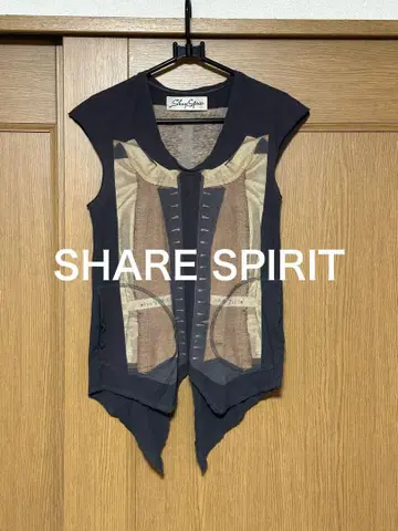 SHARE SPIRIT / 슬리브리스 티셔츠