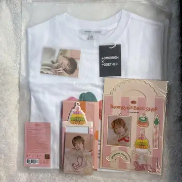 TXT 봄규세일 굿즈 티셔츠 아크릴 키링 포토 카드 세트